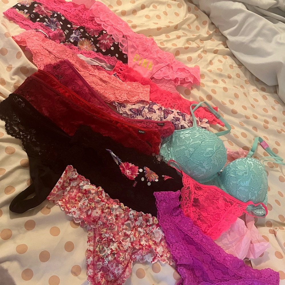 Pink Victoria’s Secret panty bra lot bundle small medium